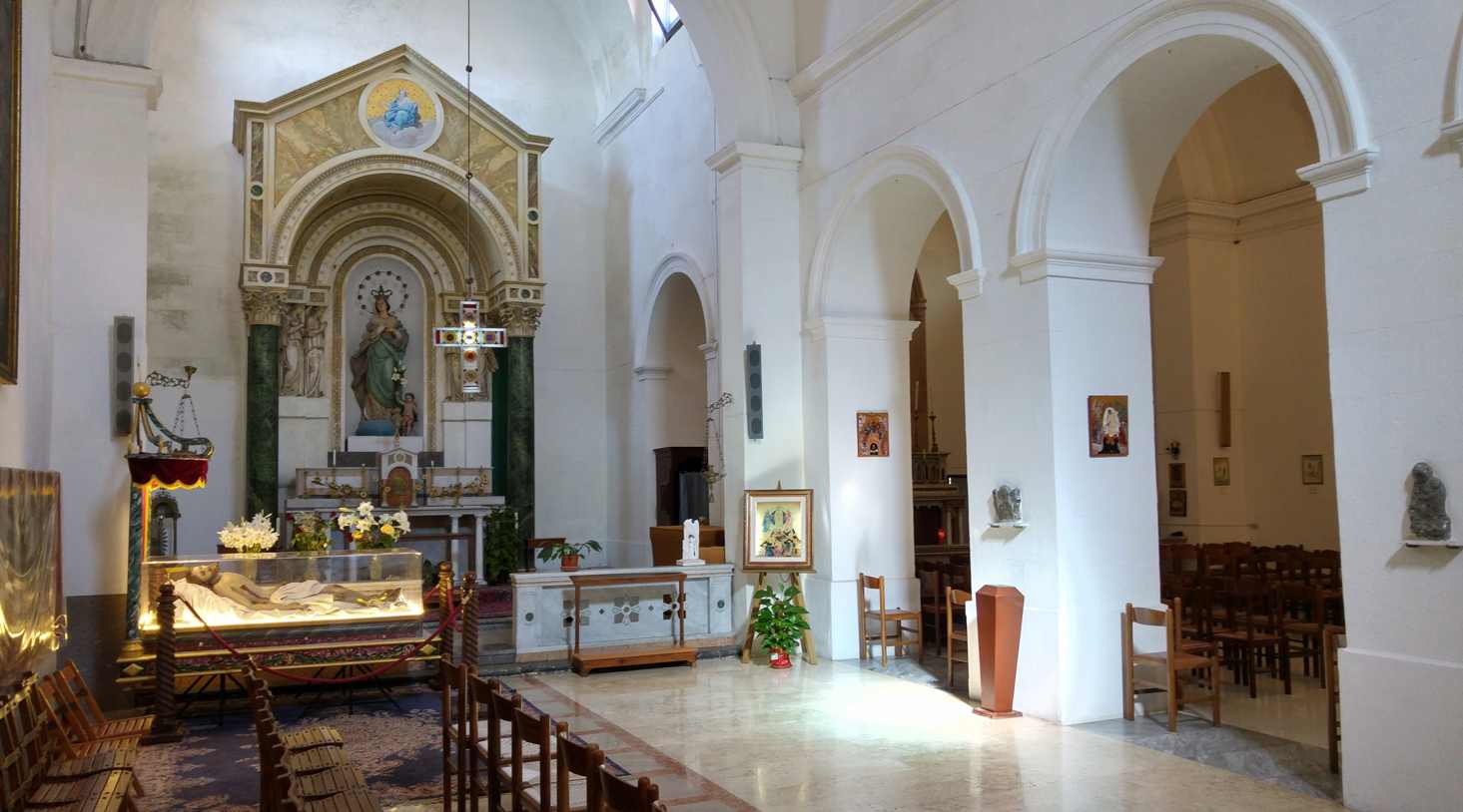 Bastión de Marchiafava - interior de Santa Maria dell'Odigitria