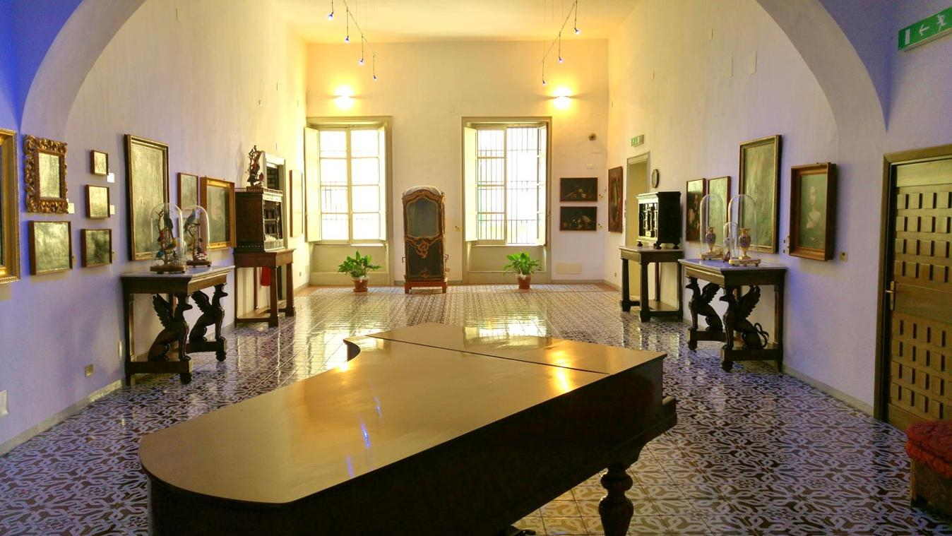 Museo Mandralisca - Primera sala expositiva de la pinacoteca