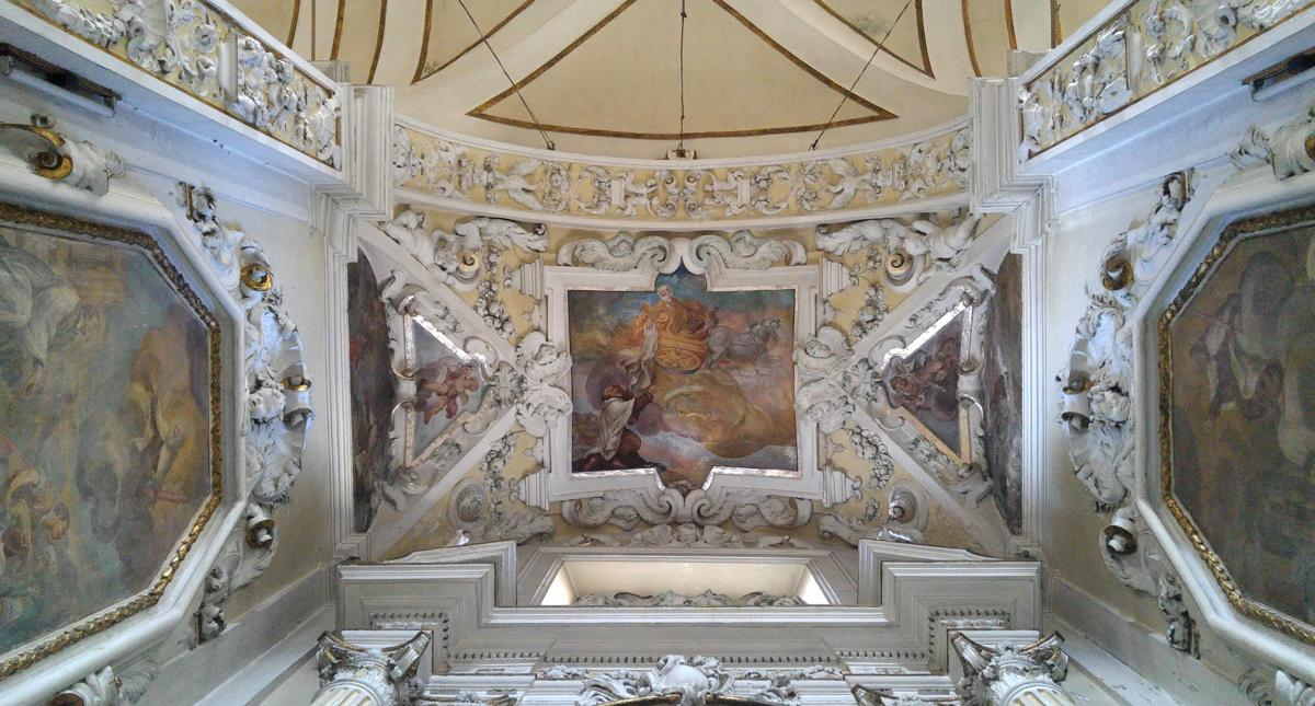 Iglesia del Carmine Maggiore - bóveda Capilla de Catalina de Alejandría
