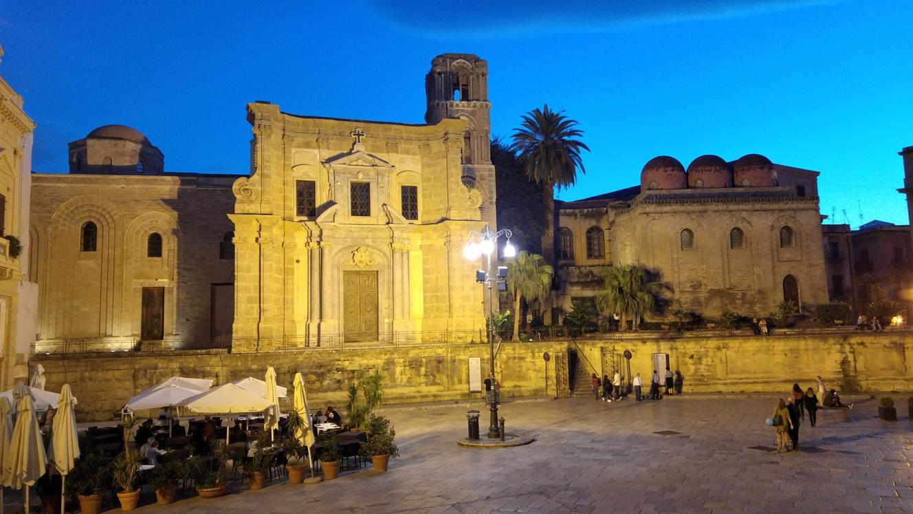 Visitar Palermo durante escala crucero - Piazza Bellini