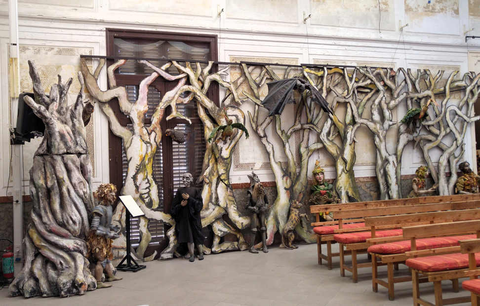 Museo de las Marionetas - escenario de La foresta radice labirinto