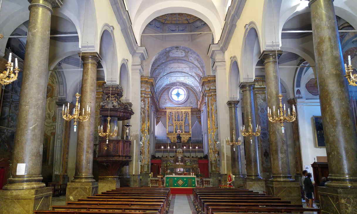 Sant'Anna della Misericordia - interior