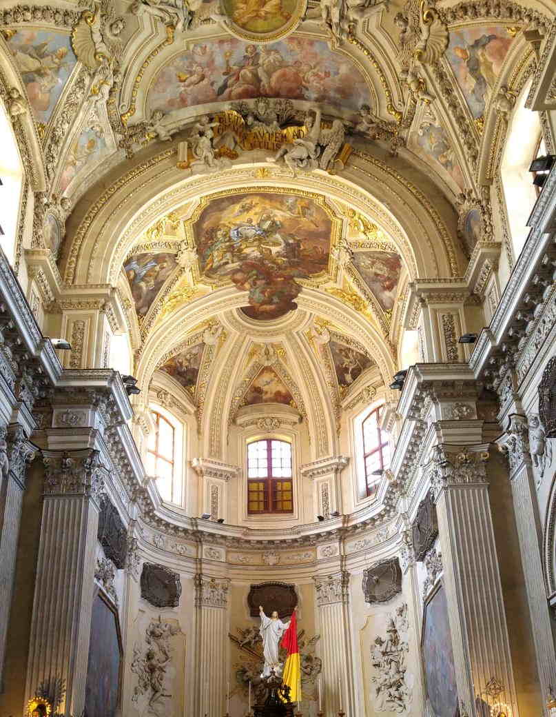Santa Maria della Pietà - bóveda presbiterio y semi-cúpula ábside