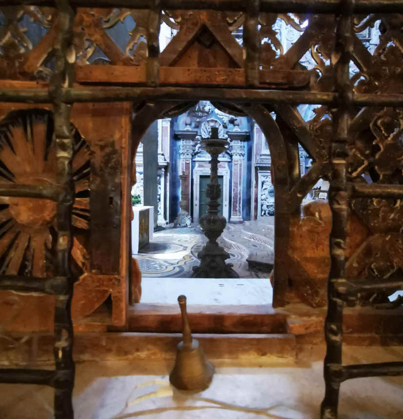 Santa Caterina d'Alessandria - ventana interior monasterio