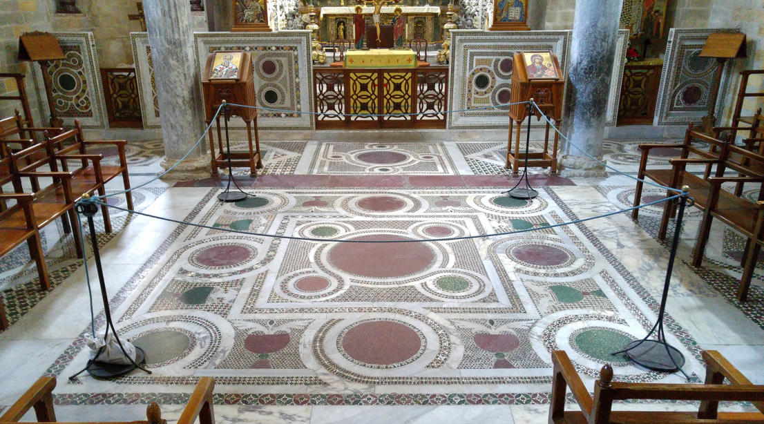 mosaico transepto bajo cúpula
