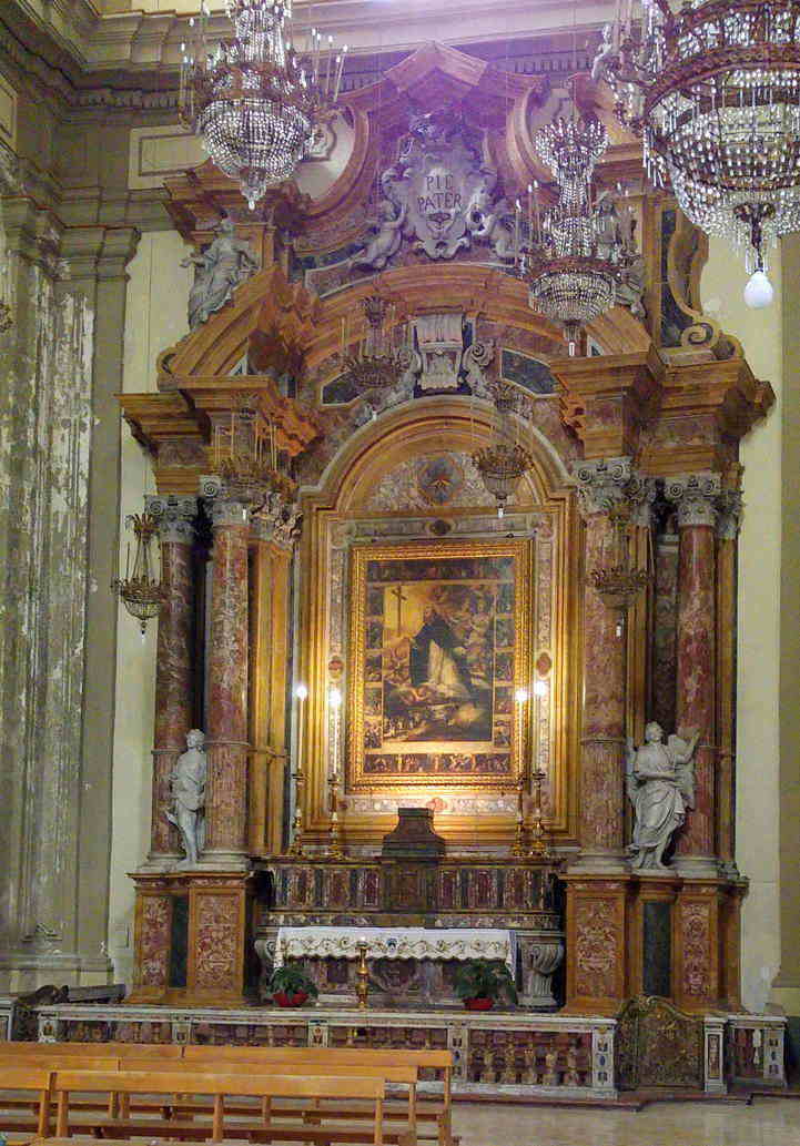 Iglesia de San Domenico - altar de Santo Domingo