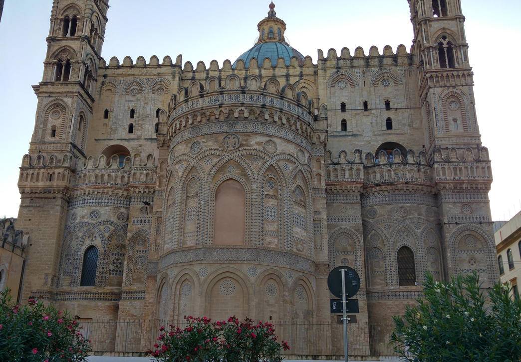 Exterior ábsides Catedral de Palermo