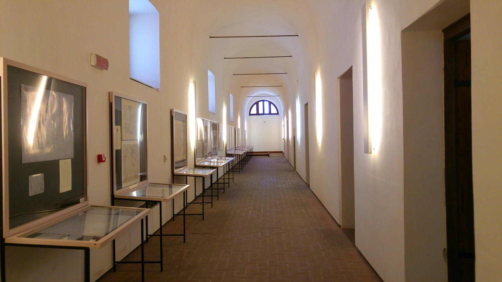 Museo de la Inquisición - corredor primera planta museo