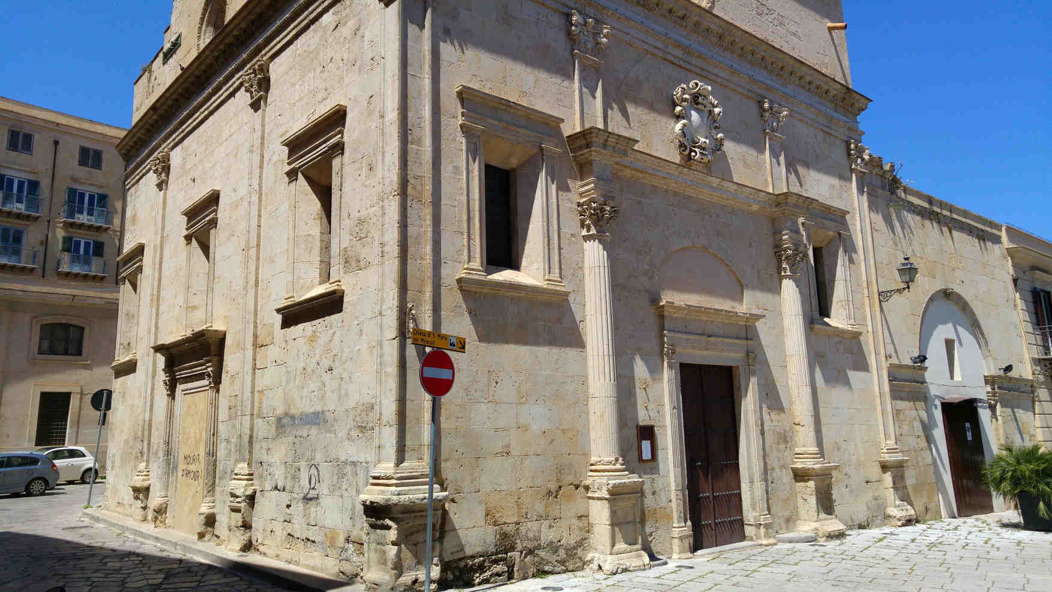 Iglesia de Santa Maria dei Miracoli - vista de tres cuartos exteriori