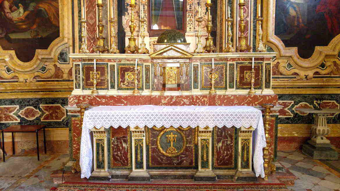 Capilla de la Soledad - altar mayor