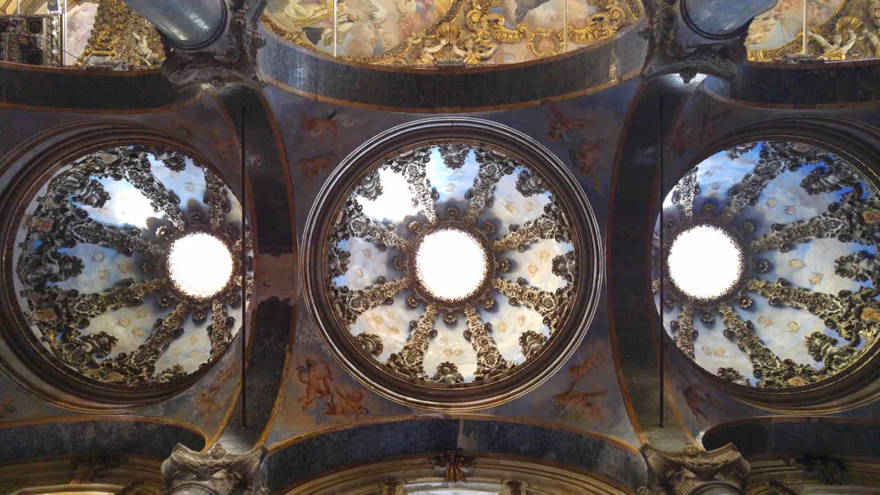San Giuseppe dei Teatini - cúpulas nave derecha