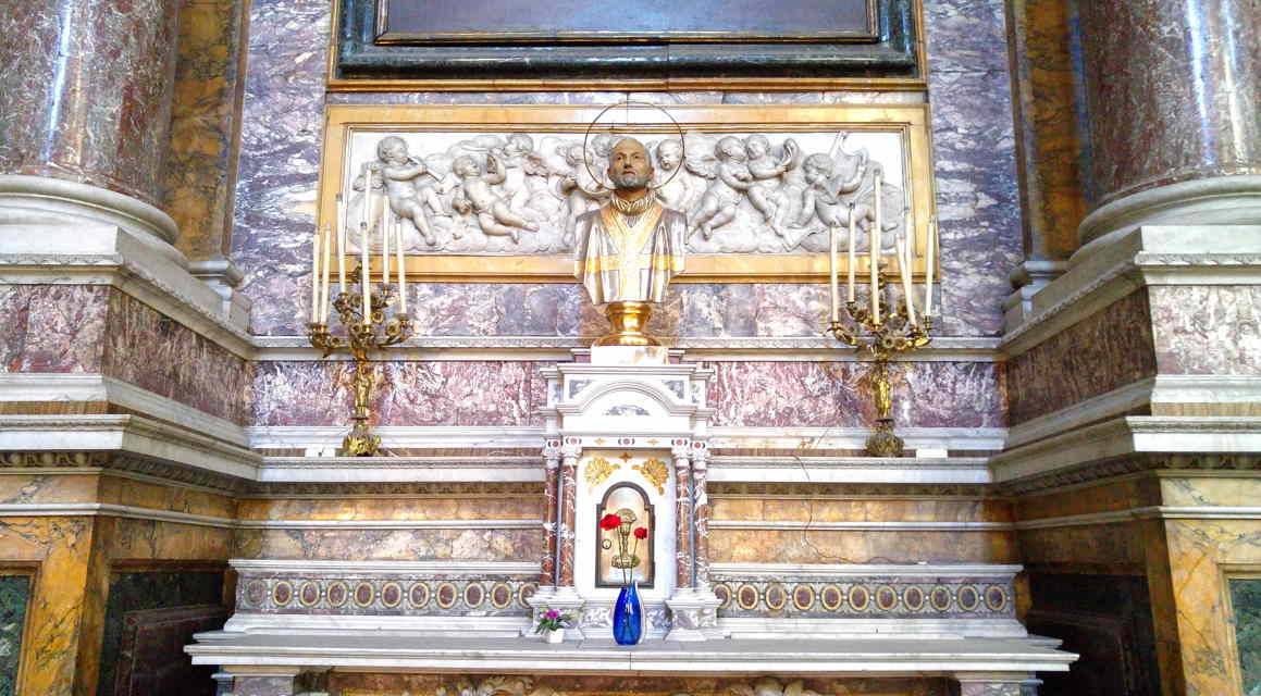 San Giuseppe dei Teatini - predela del altar de San Andres Avelino