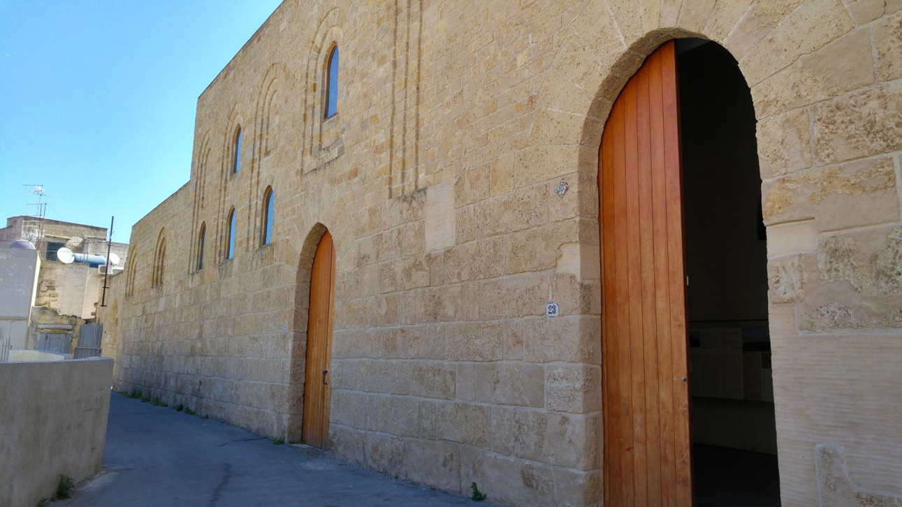 Castillo de Maredolce - fachada exterior y portal