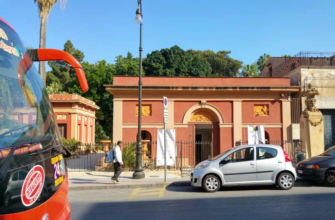 portal del Orto Botanico di Palermo