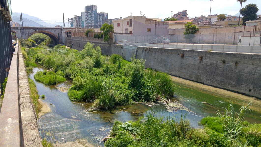 Río Oreto cerca Ponte dell'Ammiraglio