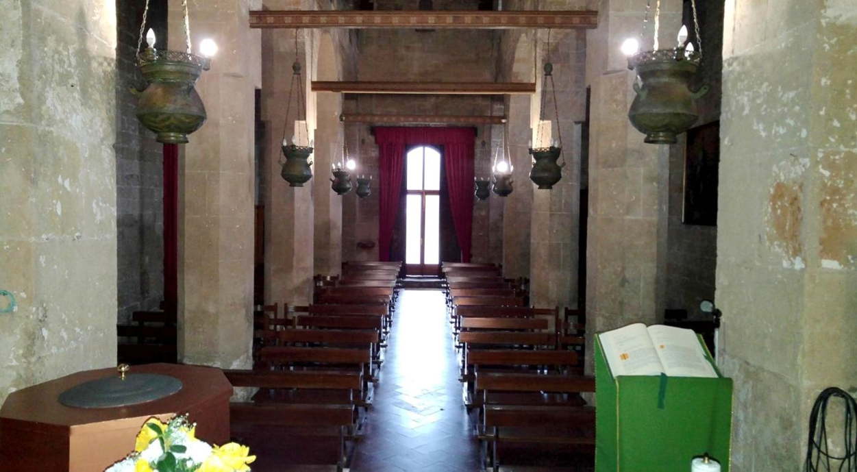 nave central vista desde el transepto