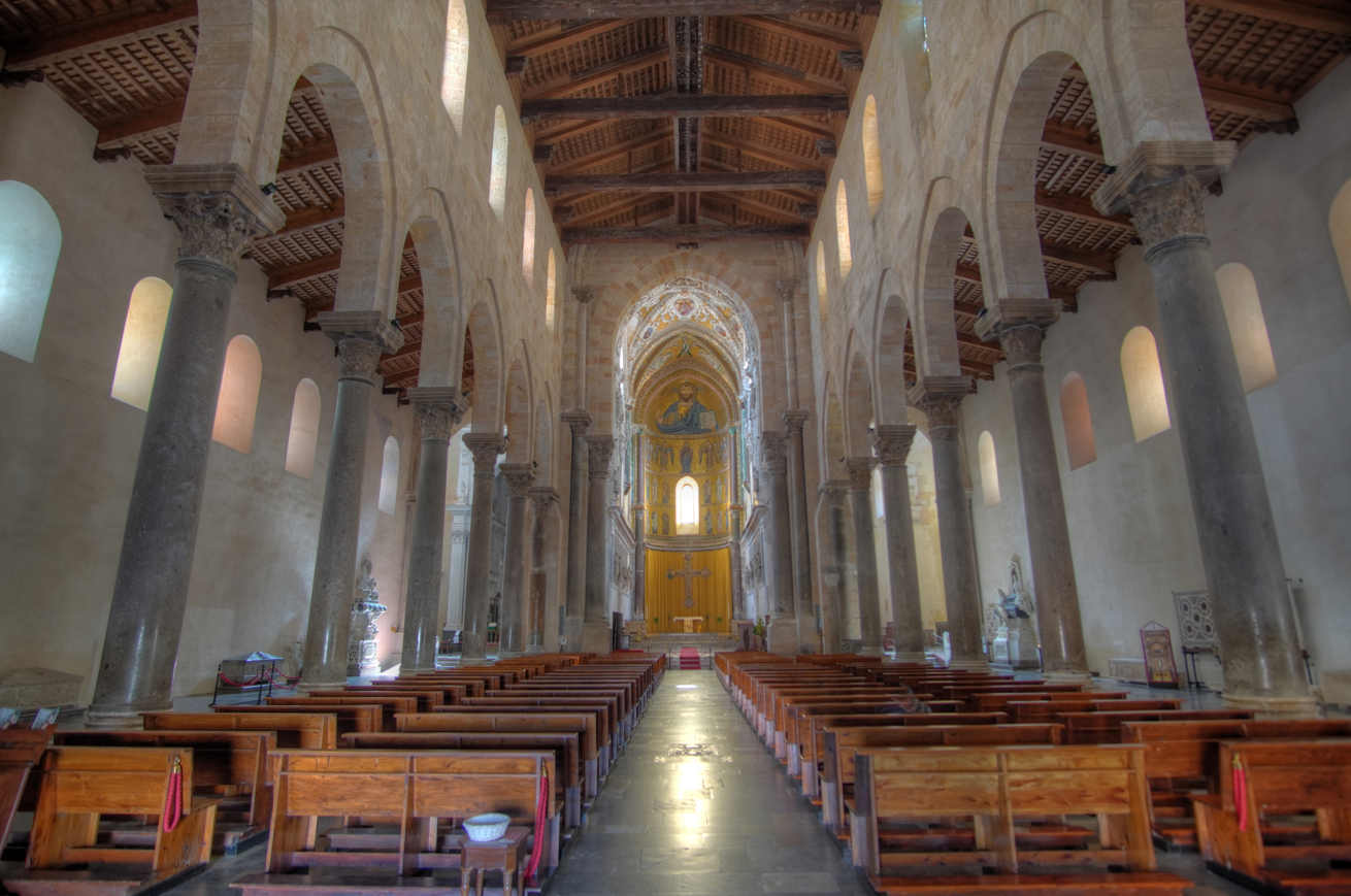 Catedral de Cefalù - vista interior desde portal