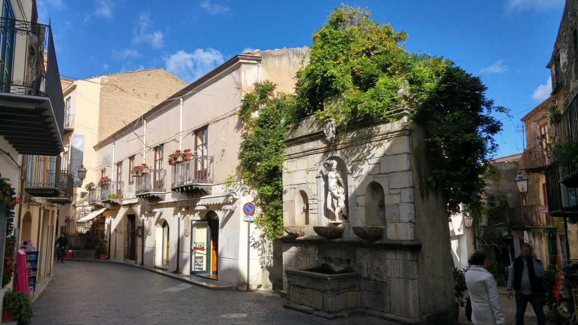Las Madonías - Fuente de Venere Ciprea, en Castelbuono