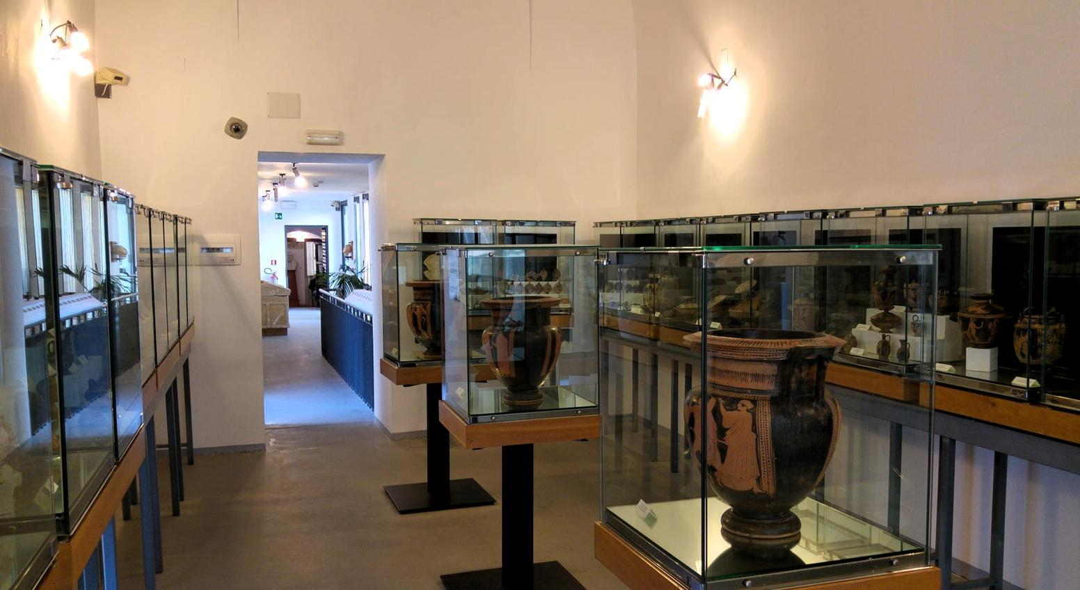 Museo Mandralisca - Segunda sala sección arqueología