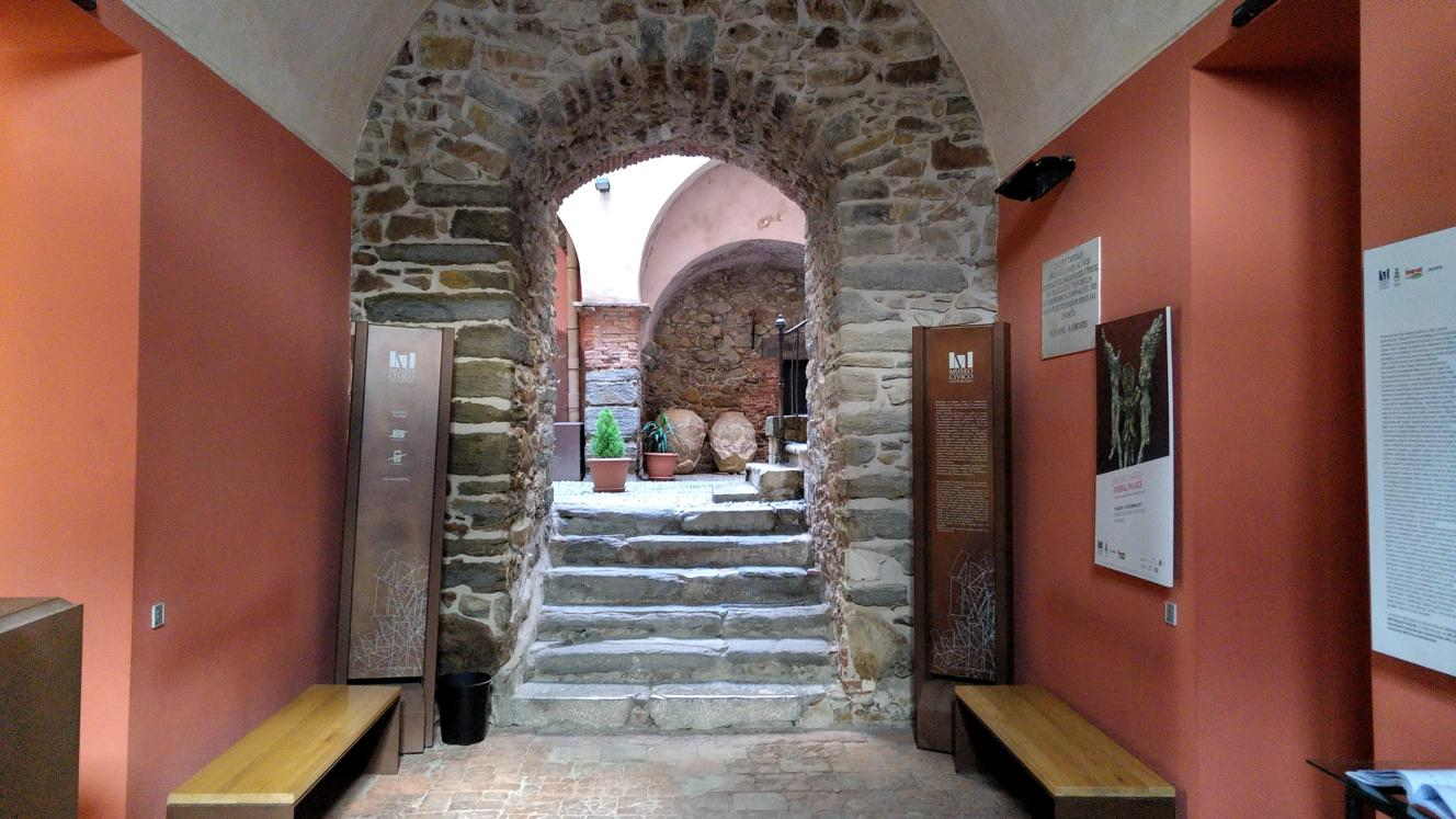 Castillo Ventimiglia - portal