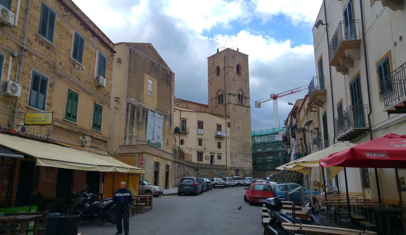 Barrio de la Albergheria - Torre de la Albergheria