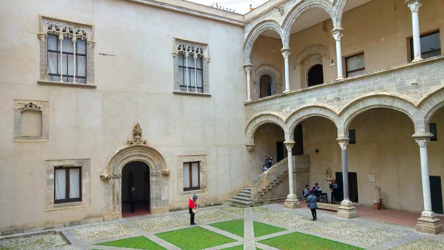 Palazzo Abatellis - Galería de Arte Medieval