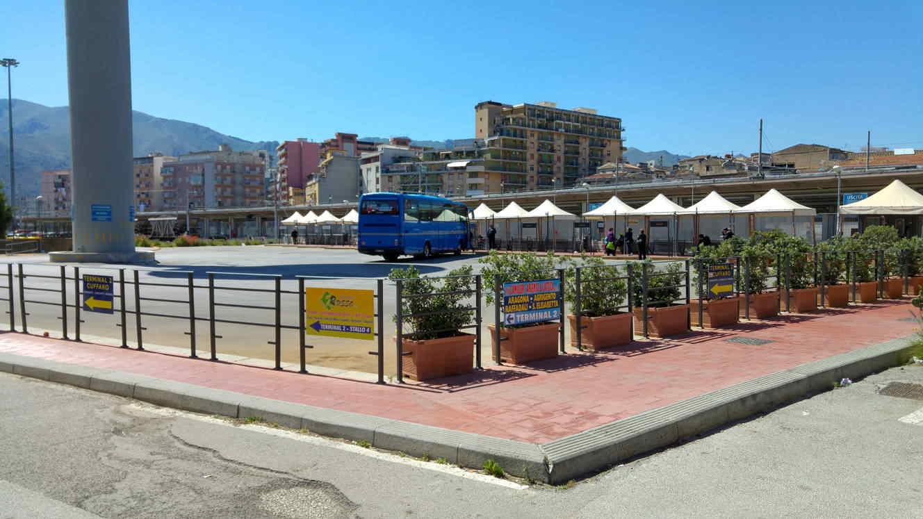 Estación de autobuses interrurbanos de Palermo