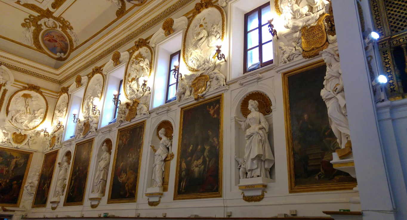Oratorio de San Domenico - pared izquierda