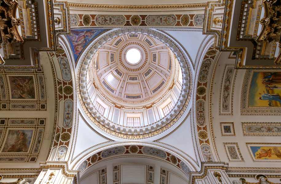 Sant'Ignazio all'Olivella - cúpula