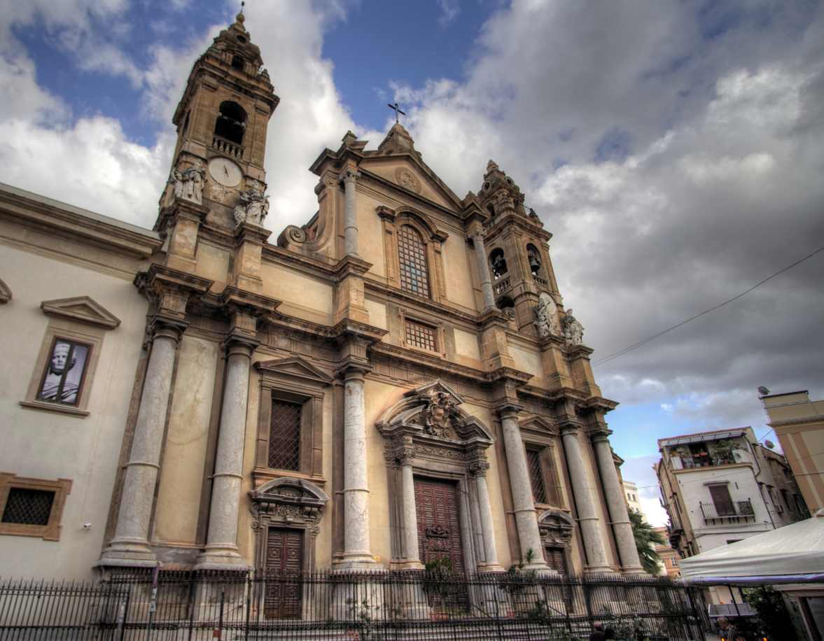 Sant'Ignazio all'Olivella - fachada barroca