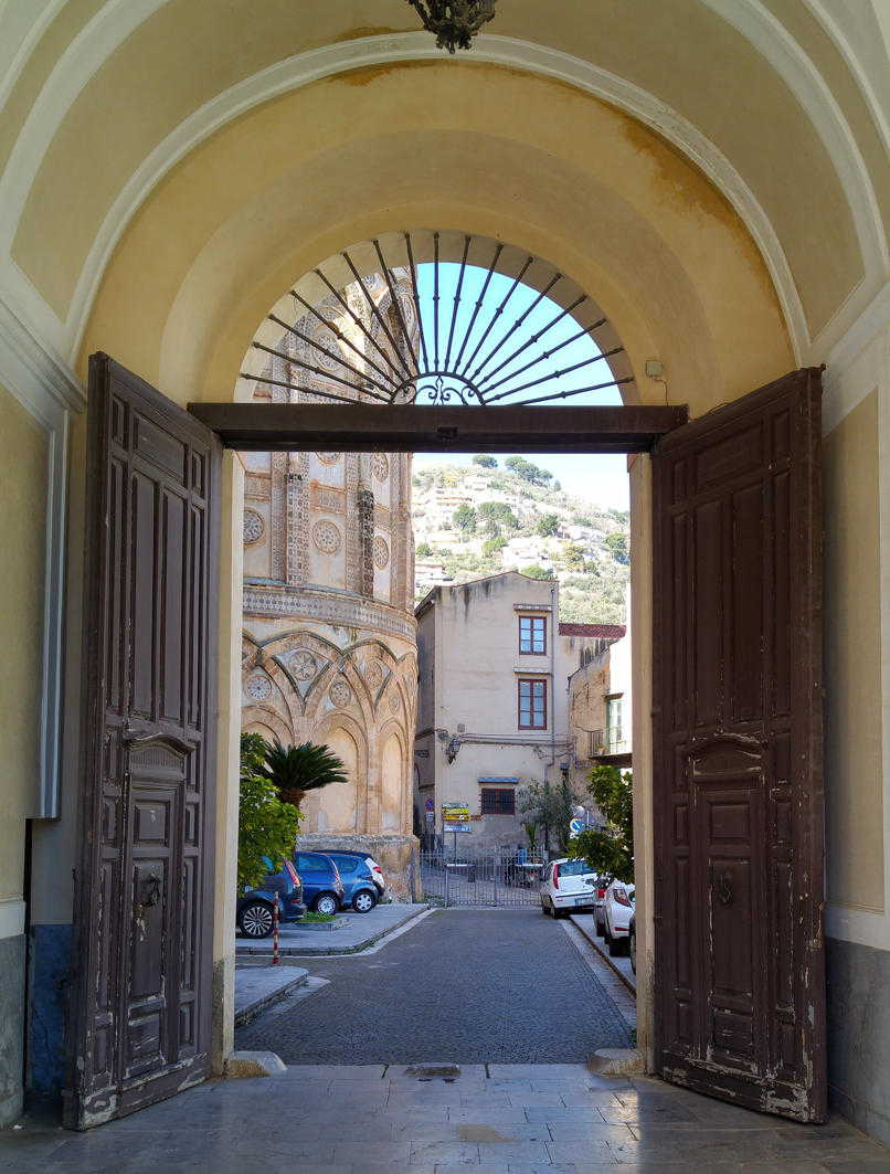 Museo Diocesano de Monreale - portal Palazzo Arcivescovile