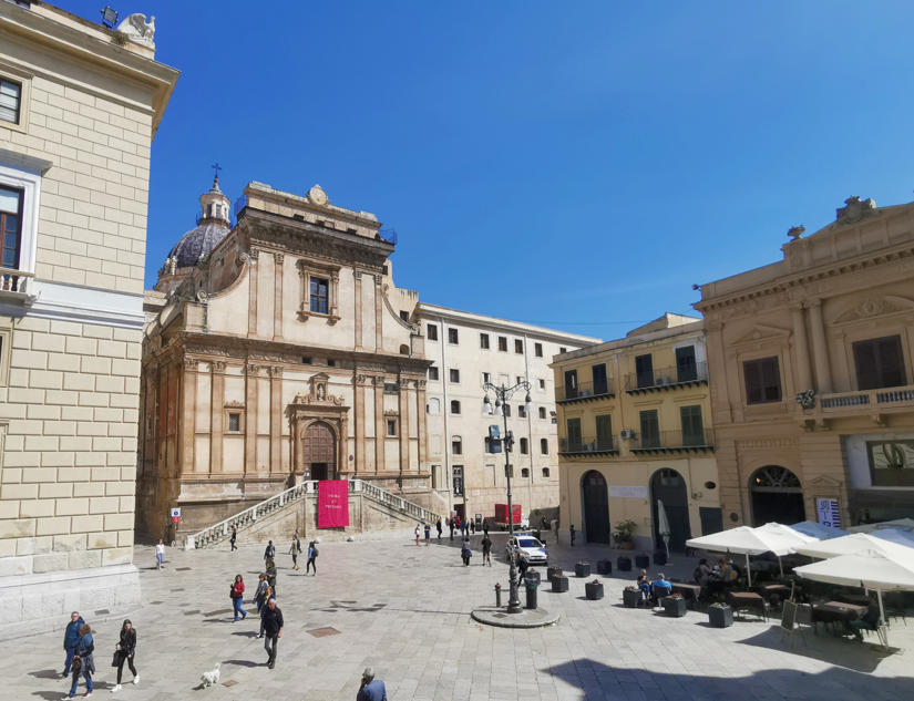 Santa Caterina d'Alessandria - vista fachada en la Piazza Bellini