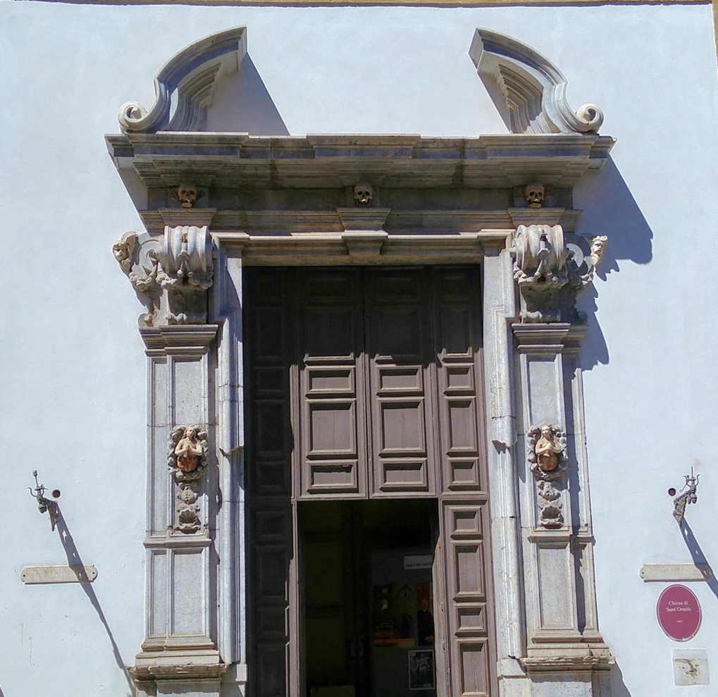 Sant'Orsola dei Negri - portal