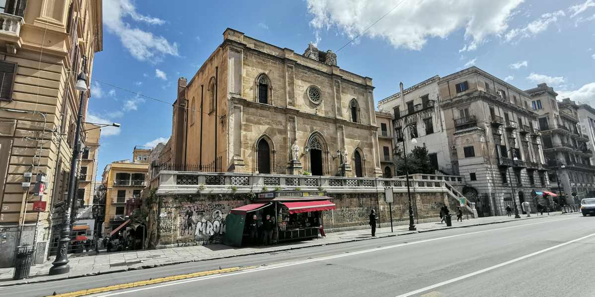 Via Roma - San Antonio Abad y acceso Mercado de la Vucciria