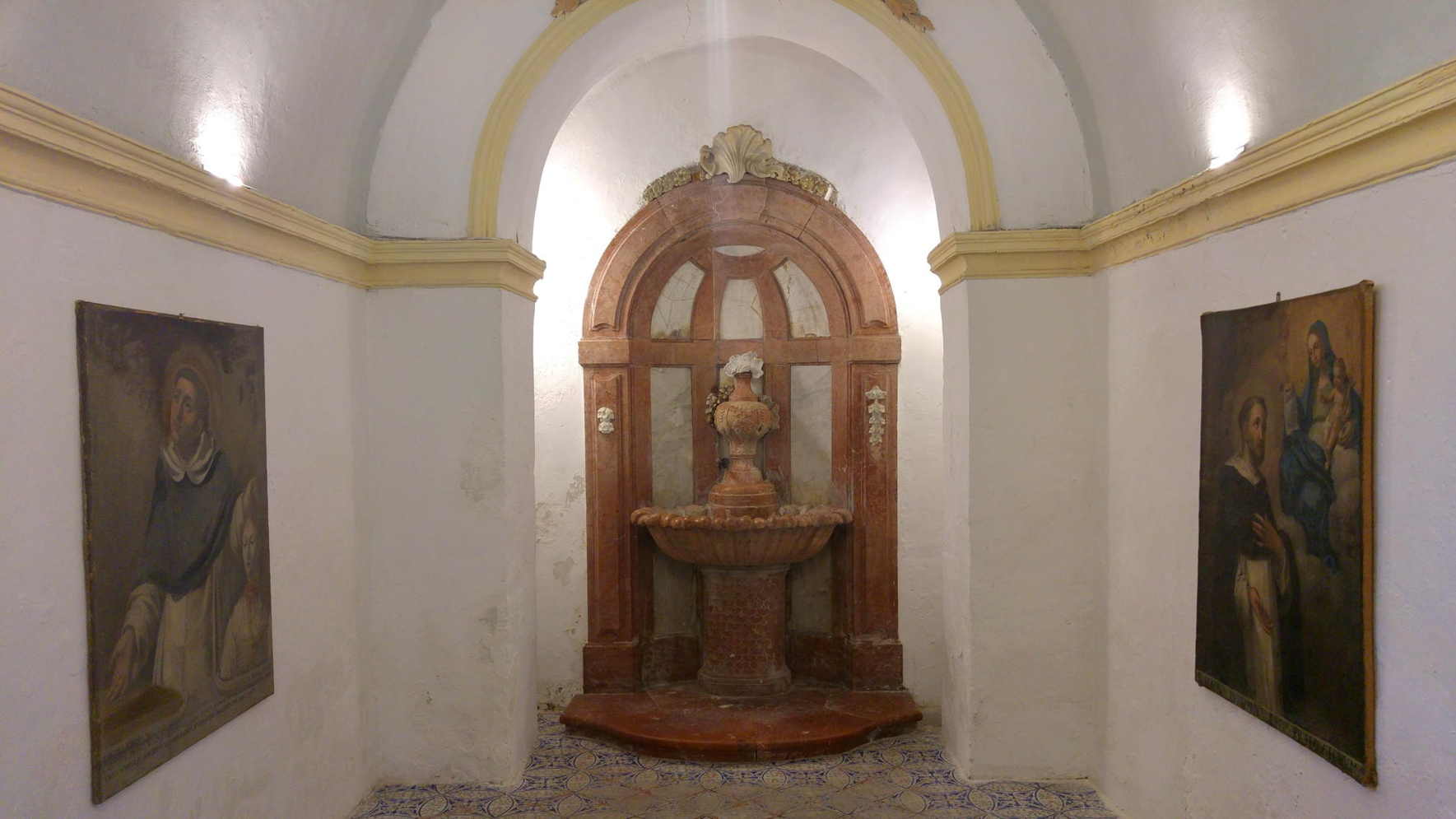 Claustro de San Domenico - el lavadero barroco de la del Capilla Ecce Homo