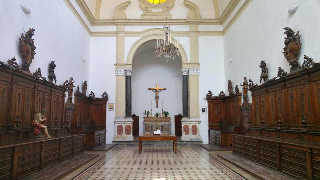 Claustro de San Domenico - vista de la sacristía con el altar al fondo