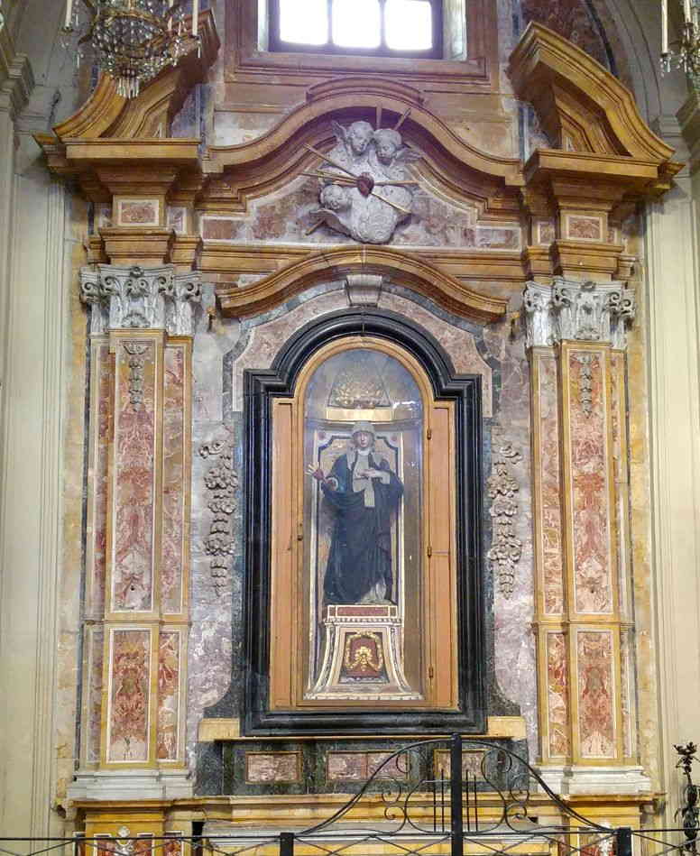 Iglesia de San Domenico - Capilla de Santa Catalina da Siena