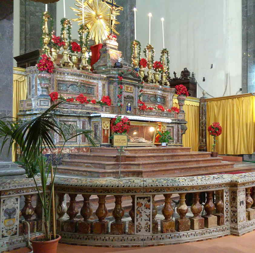 Iglesia de San Domenico - altar mayor