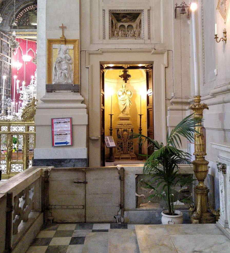 Tesoro y Cripta de la Catedral de Palermo - Tesoro-y-Cripta/acceso-salas-tesoro